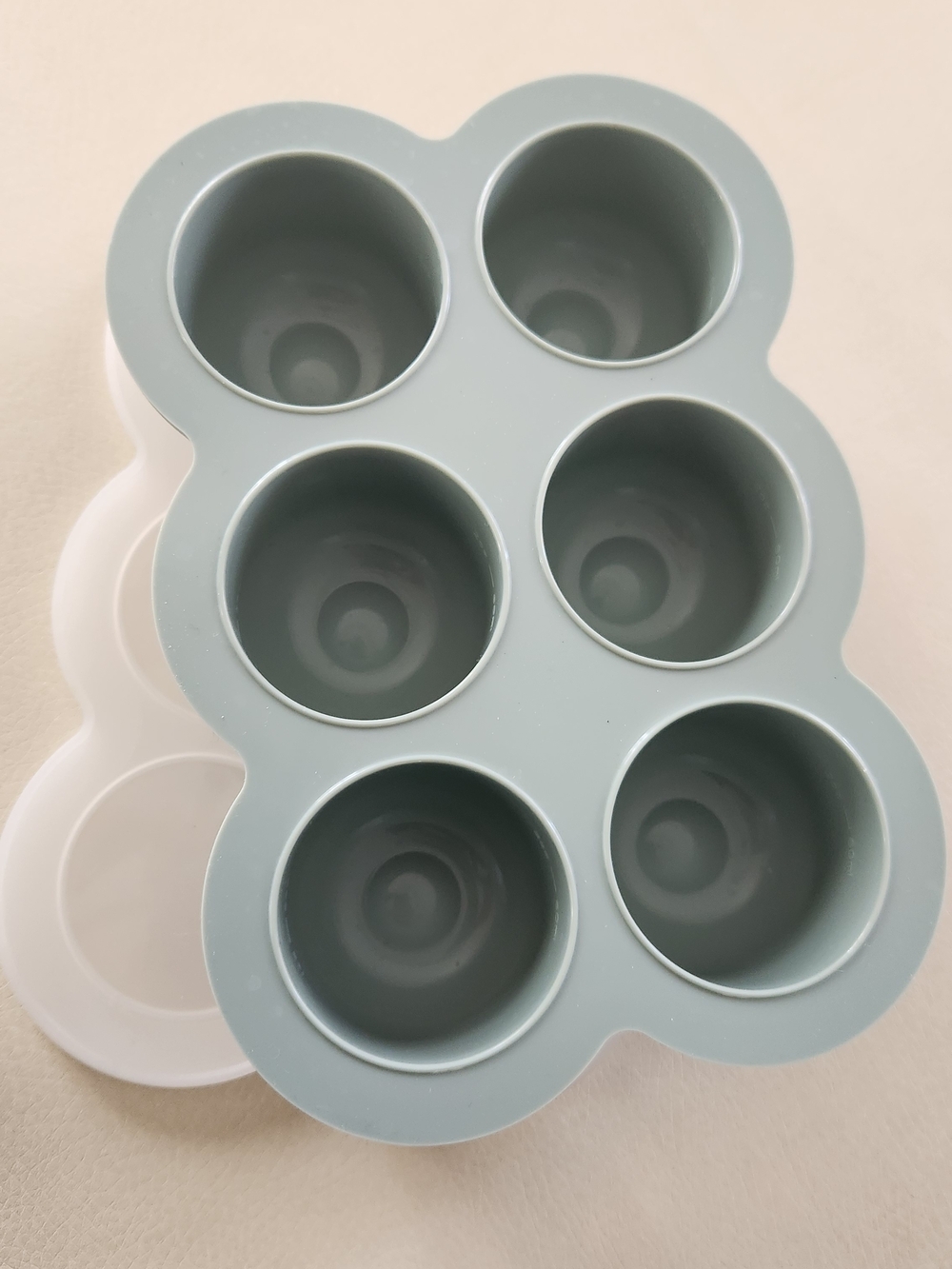 Silicone 6-Cup Freezer Mold Tray - Gray